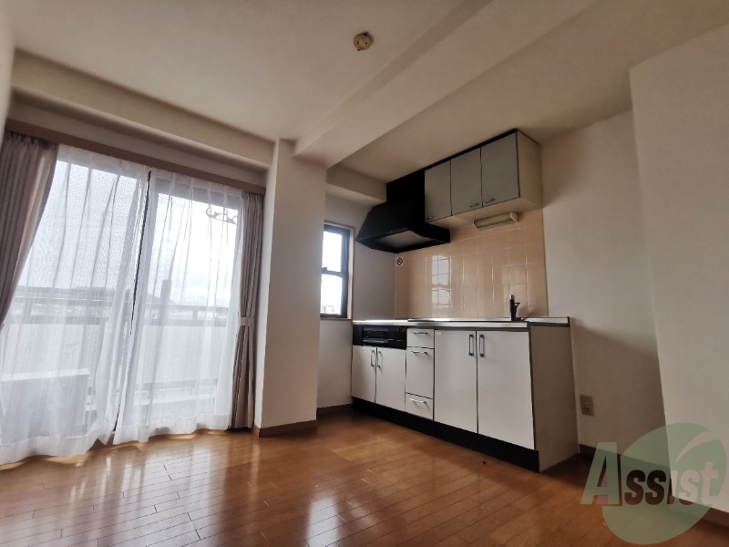 明るくきれいなキッチンで日々快適にお過ごしいただけます。 明るくきれいなキッチンで日々快適にお過ごしいただけます。