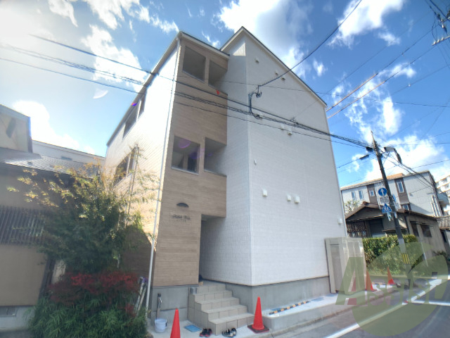 仙台市宮城野区五輪２丁目の賃貸アパートの外観