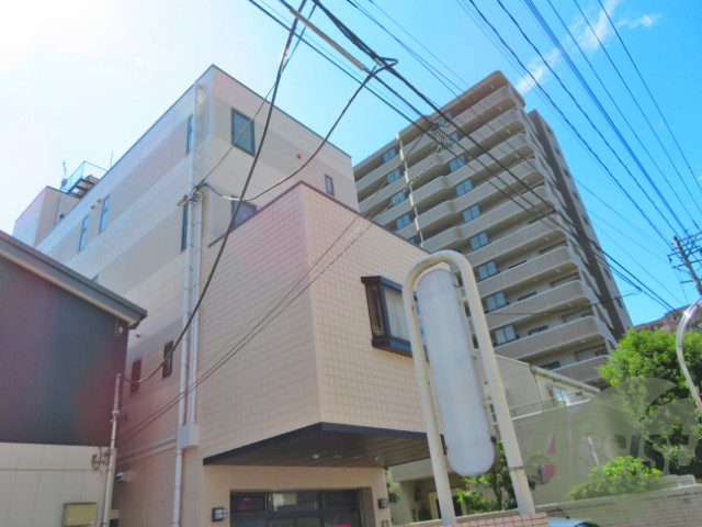 仙台市宮城野区原町１丁目の賃貸マンションの外観