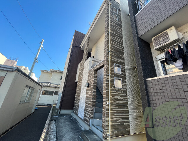 仙台市宮城野区原町２丁目の賃貸アパートの外観
