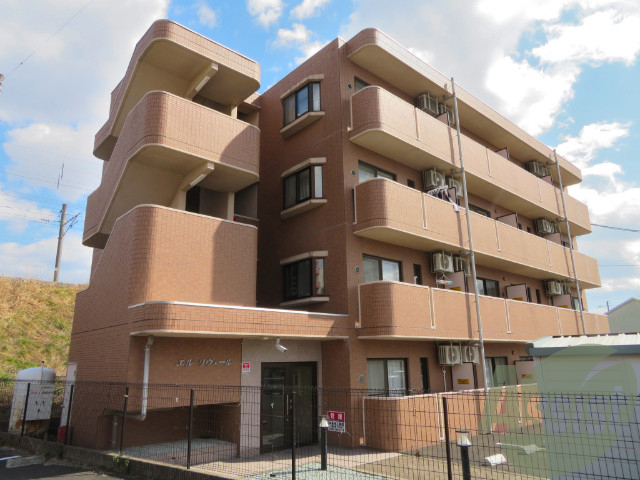 仙台市宮城野区銀杏町の賃貸マンションの外観