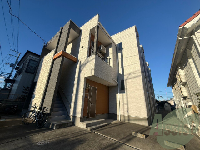 仙台市宮城野区原町２丁目の賃貸アパートの外観