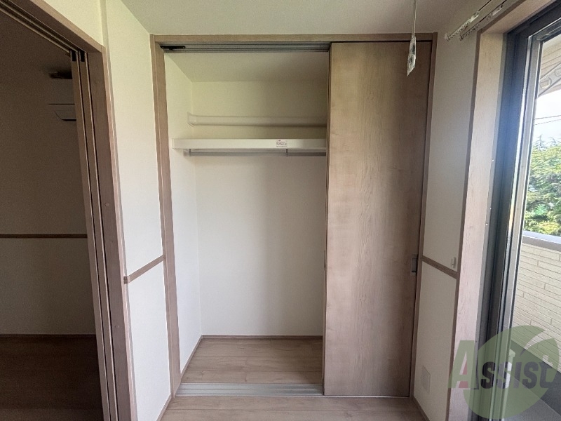 収納の中はこのようになっています。使い勝手が良さそうですね 収納の中はこのようになっています。使い勝手が良さそうですね