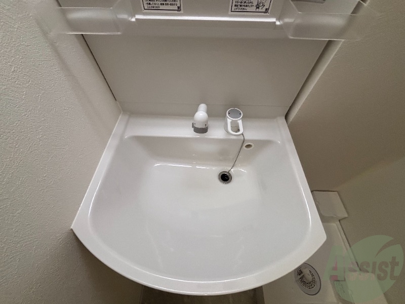 独立洗面台です。用途に合わせて使うことができますね。 独立洗面台です。用途に合わせて使うことができますね。