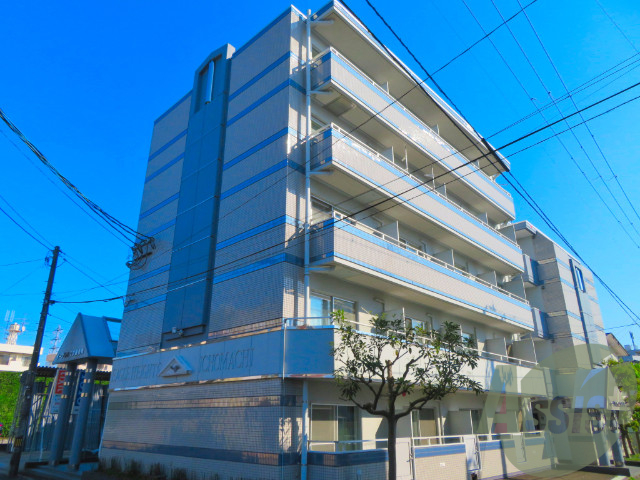 イーグルハイツ銀杏町の外観