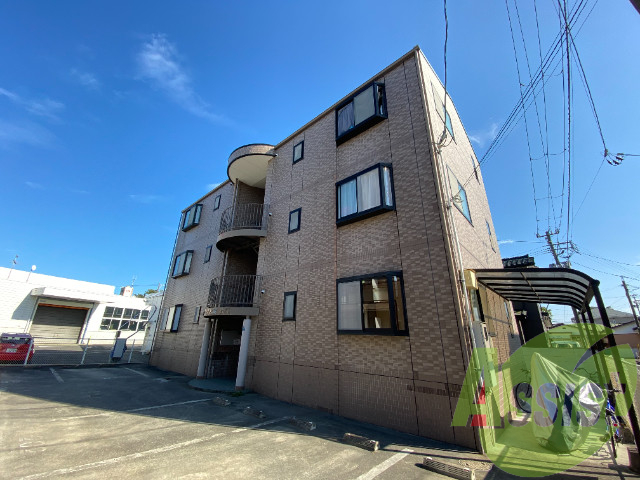 SDハイツ古城B棟の外観