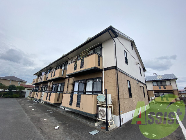 ロイヤルシャトー今泉Aの外観