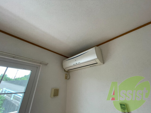 最初からエアコンが付いているので入居後すぐ快適に過ごせます 最初からエアコンが付いているので入居後すぐ快適に過ごせます