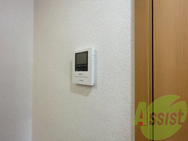 モニター付きインターホンなので防犯面もばっちりです。 モニター付きインターホンなので防犯面もばっちりです。