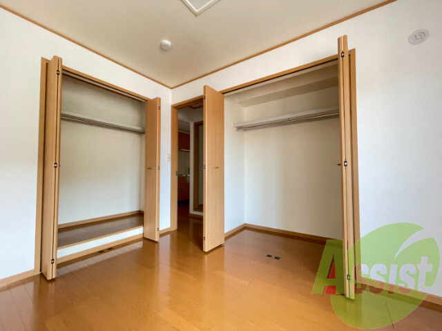 収納は大きいので荷物が多くても安心ですね。 収納は大きいので荷物が多くても安心ですね。