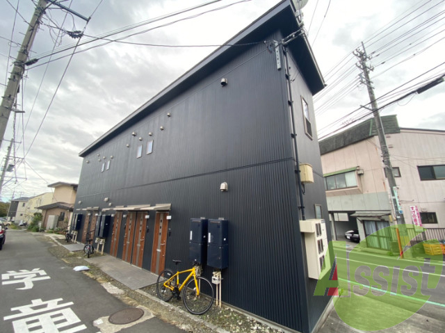 エスポワール真栄の外観