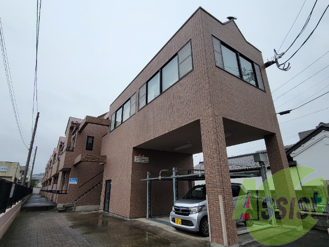 ノーブルカーサ原町の外観