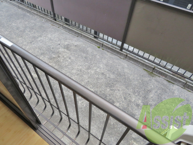 大通りに面していないので、車の騒音も心配ないですね。 大通りに面していないので、車の騒音も心配ないですね。