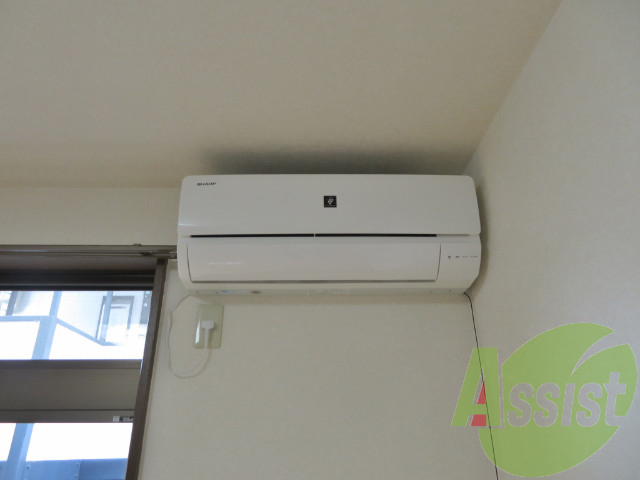 ちゃんとエアコンもついているので、安心してくださいね。 ちゃんとエアコンもついているので、安心してくださいね。