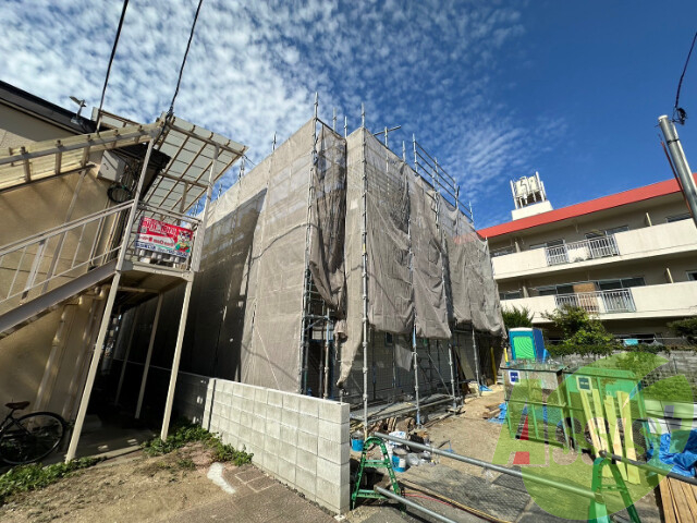 イーズトベースの外観