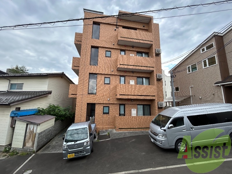 外の景色はこんな感じ。南向きになるので陽当たりはばっちり。 外の景色はこんな感じ。南向きになるので陽当たりはばっちり。