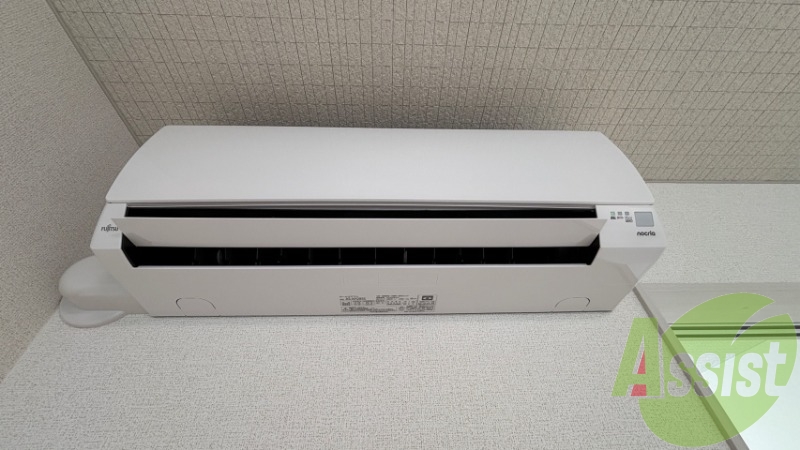 エアコンが備わっているので暑い日でも快適に過ごせます。 エアコンが備わっているので暑い日でも快適に過ごせます。