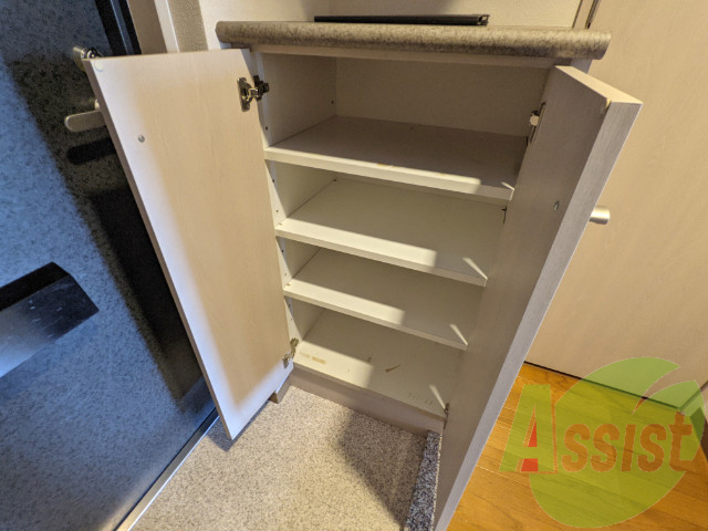 シューズボックスがありました。たくさん入れられそうです。 シューズボックスがありました。たくさん入れられそうです。