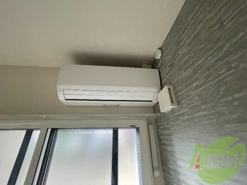 エアコンが設置済みです。入居後すぐに使用できます。 エアコンが設置済みです。入居後すぐに使用できます。