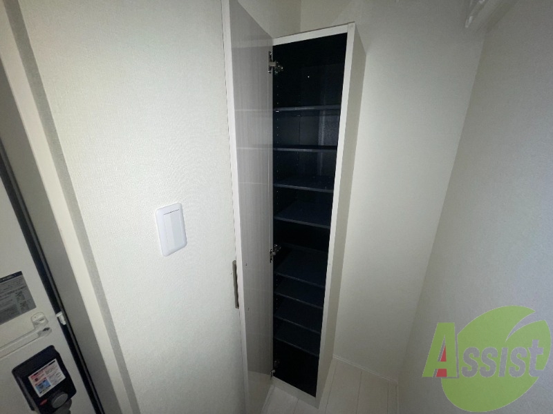 玄関にシューズボックスが設置してありました。 玄関にシューズボックスが設置してありました。