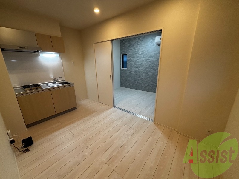 白を基調とした綺麗なお部屋ですね 白を基調とした綺麗なお部屋ですね