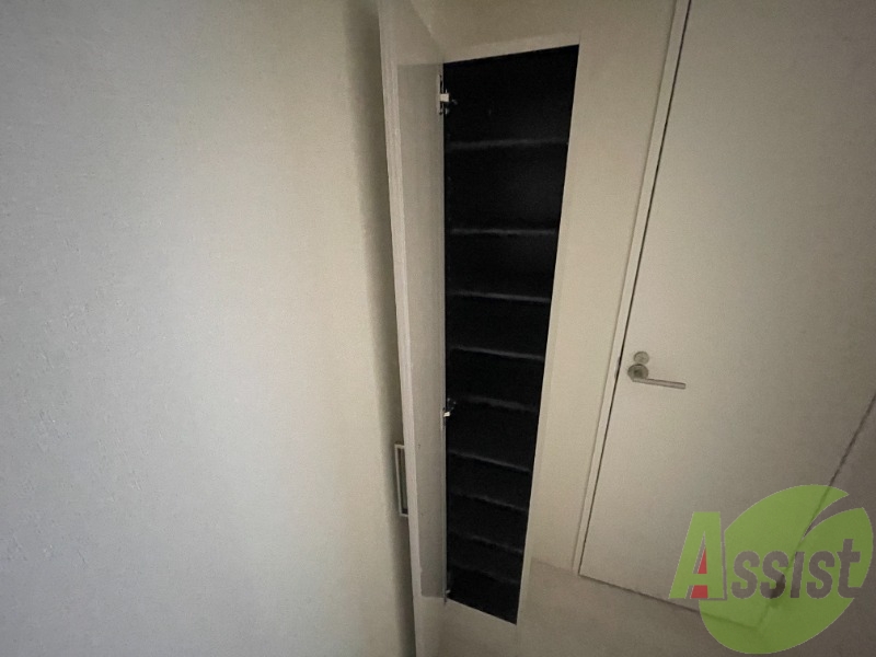 玄関にシューズボックスが設置してありました。 玄関にシューズボックスが設置してありました。