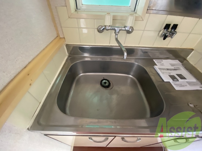 洗面台がございませんので歯磨きはコチラでお願い致します。 洗面台がございませんので歯磨きはコチラでお願い致します。