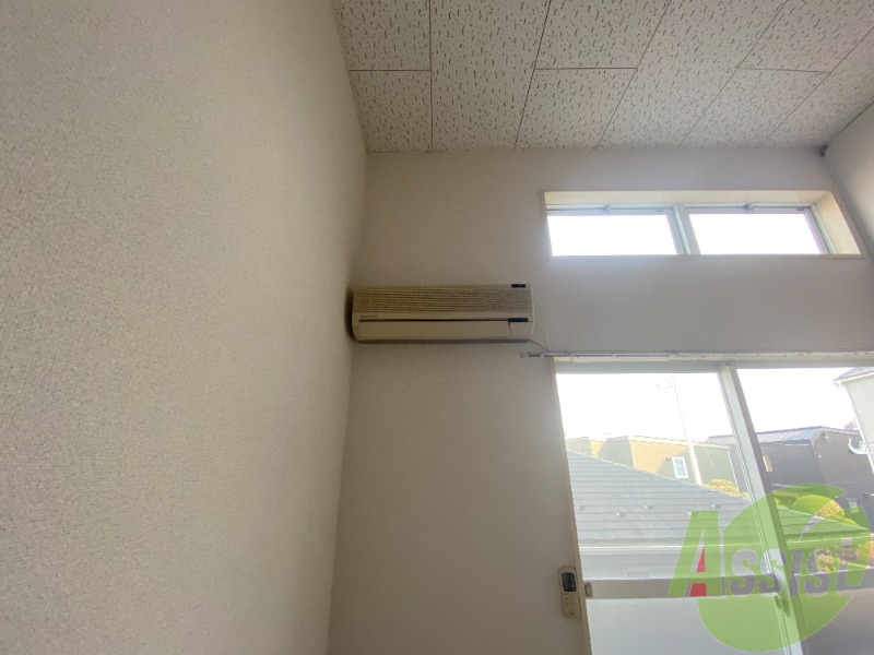 エアコンが設置済みです。入居後すぐに使用できます。 エアコンが設置済みです。入居後すぐに使用できます。