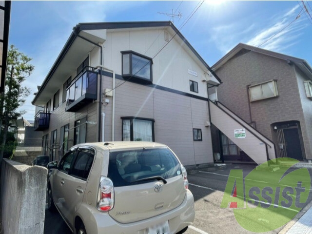 エクセレント中山の外観