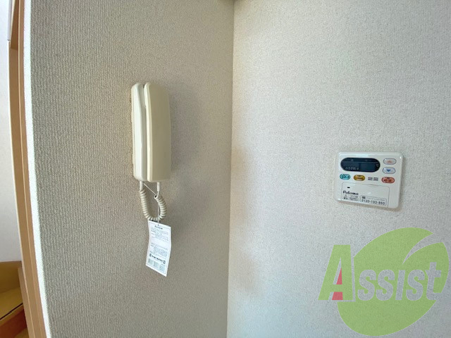 インターホンがあるので突然の来客でも大丈夫ですね インターホンがあるので突然の来客でも大丈夫ですね