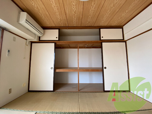 収納、衣替えの季節でも片付け楽ですねー! 収納、衣替えの季節でも片付け楽ですねー!