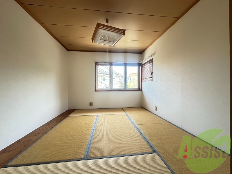 2階の和室です。お昼寝したら気持ち良さそう。 2階の和室です。お昼寝したら気持ち良さそう。