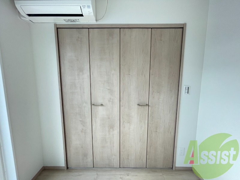 ここに収納があります。収納があると部屋が広く使えます。 ここに収納があります。収納があると部屋が広く使えます。