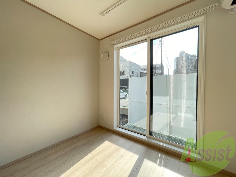 別角度からの写真です。部屋の雰囲気わかって頂けましたか? 別角度からの写真です。部屋の雰囲気わかって頂けましたか?