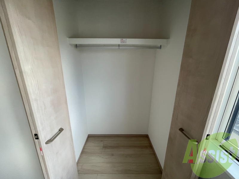 収納は奥行きがあり荷物が多くても大丈夫です。 収納は奥行きがあり荷物が多くても大丈夫です。