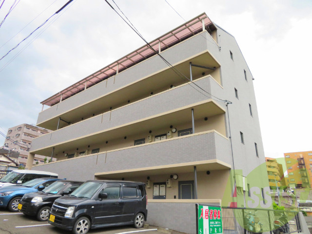 サンプレイスヒルズの外観