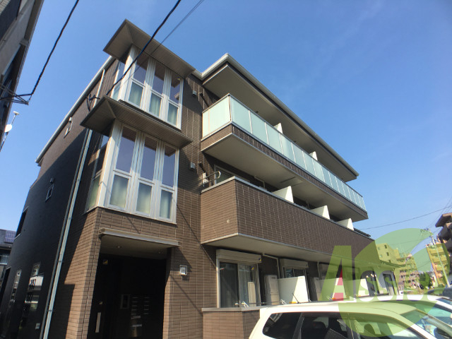 グランディール泉中央の外観