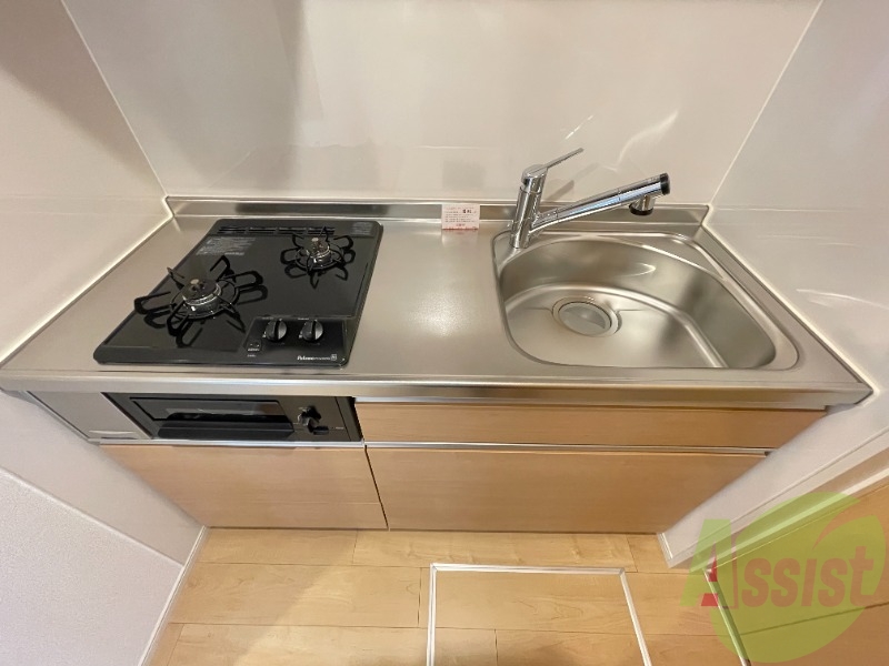 キッチンは作業台のスペースがありますね。 キッチンは作業台のスペースがありますね。