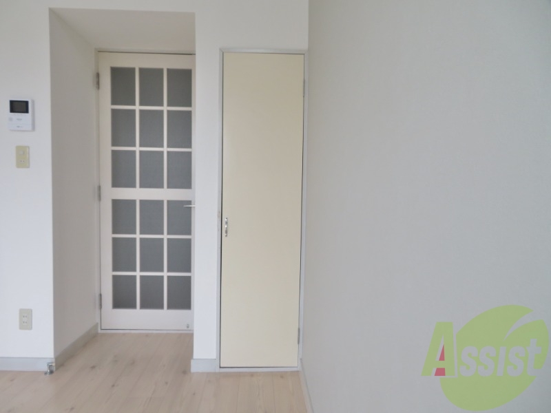 クローゼットがありました。お洋服や荷物はここへ クローゼットがありました。お洋服や荷物はここへ