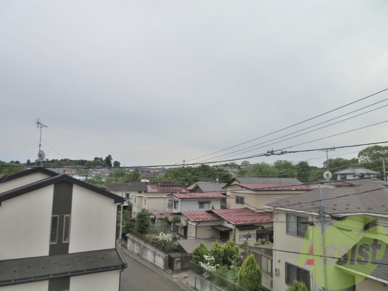 眺望はこちら。静かな住宅街という印象を受けました。 眺望はこちら。静かな住宅街という印象を受けました。