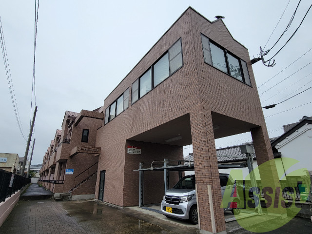 ノーブルカーサ原町の外観
