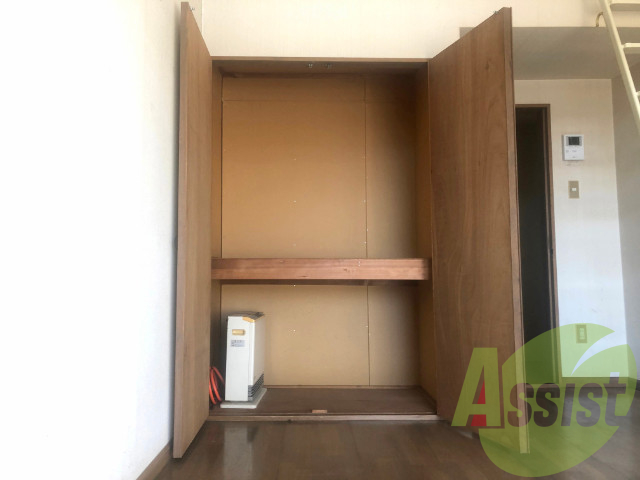 収納は奥行きがあり荷物が多くても大丈夫です 収納は奥行きがあり荷物が多くても大丈夫です