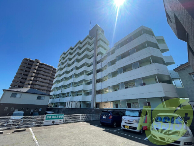 サンパレスシカマ