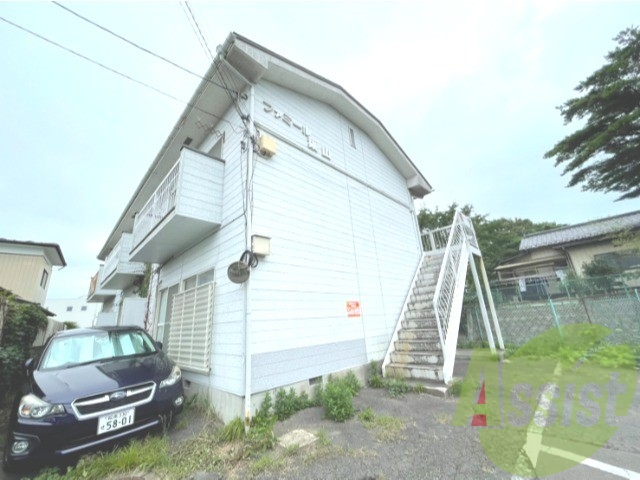 ファミール葉山の外観