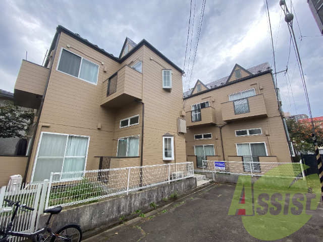 アップルハウス銀杏町Bの外観