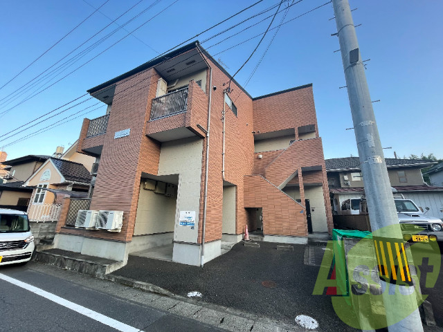 ファミリール山手の外観