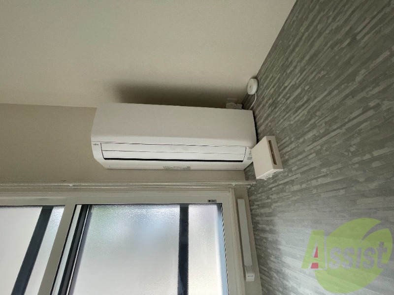 エアコンが設置済みです。入居後すぐに使用できます。 エアコンが設置済みです。入居後すぐに使用できます。