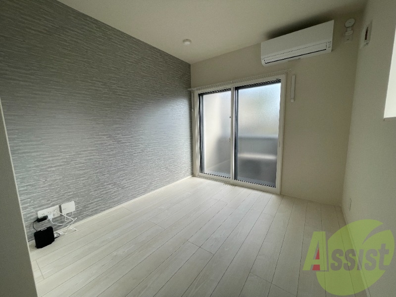 5.9帖の洋室です。生活のメインとなる部屋ですね。 5.9帖の洋室です。生活のメインとなる部屋ですね。