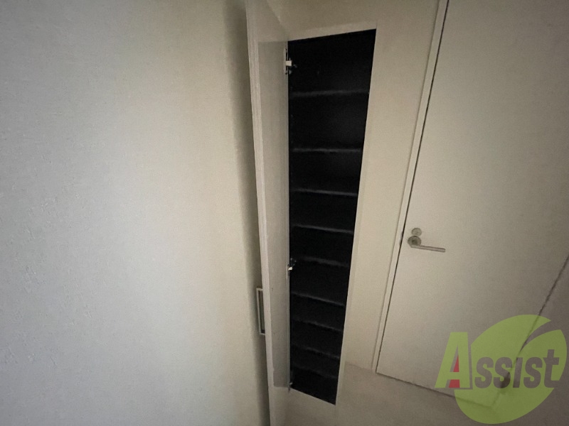 玄関にシューズボックスが設置してありました。 玄関にシューズボックスが設置してありました。