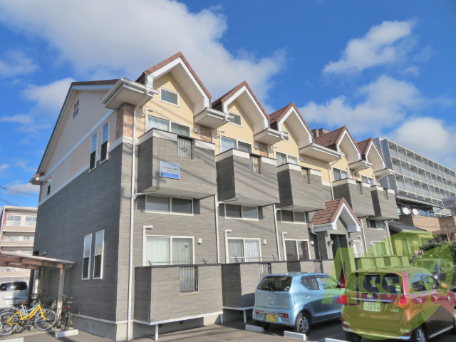 アフォリステーション新田東イースト